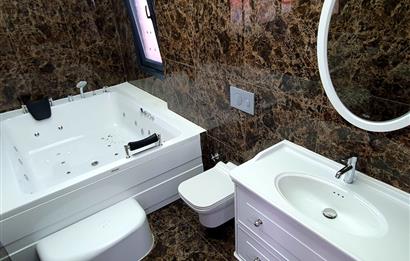 Kırkpınar Merkeze yazın site içi müstakil havzlu Villa