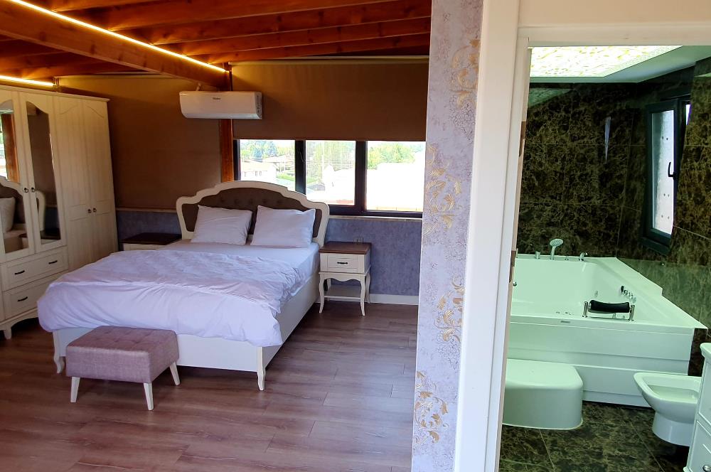 Kırkpınar Merkeze yazın site içi müstakil havzlu Villa
