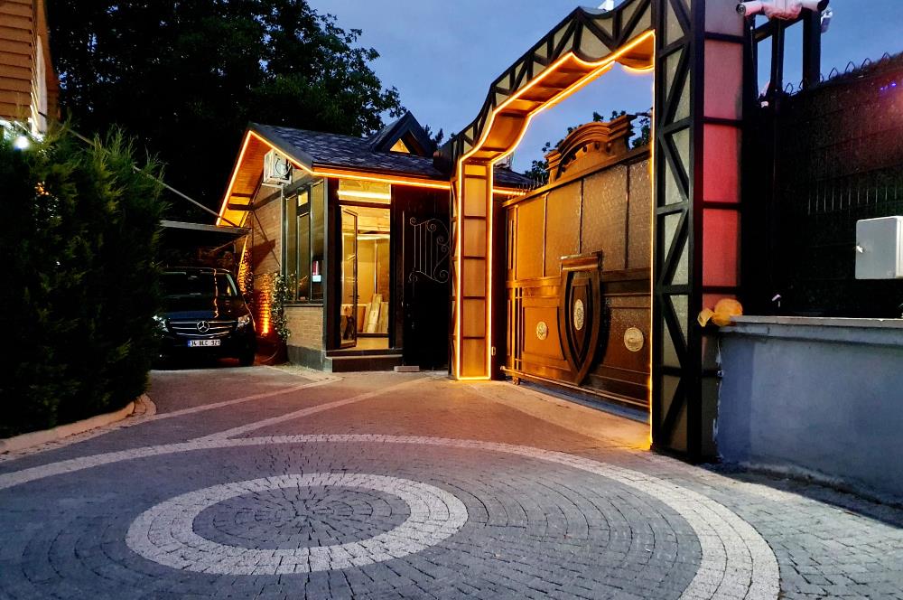 Kırkpınar Merkeze yazın site içi müstakil havzlu Villa