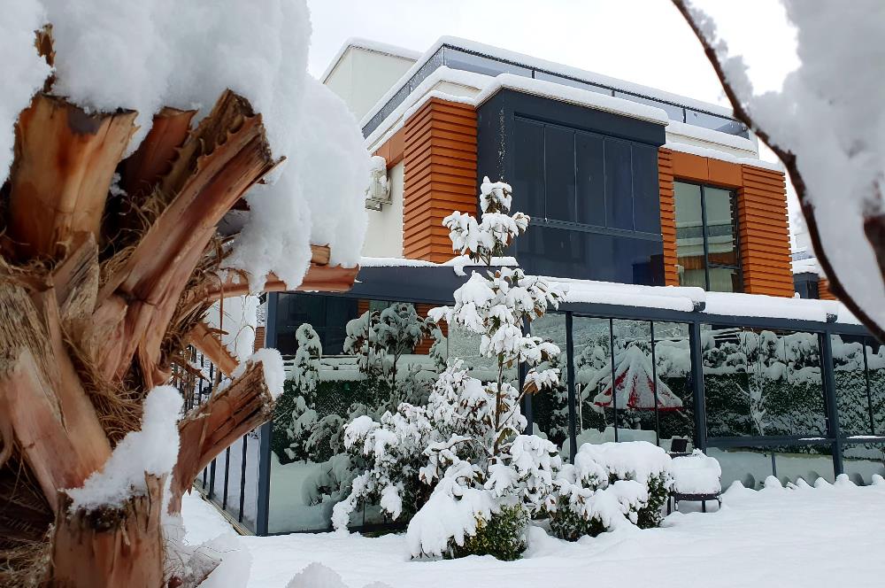 Kırkpınar Merkeze yazın site içi müstakil havzlu Villa