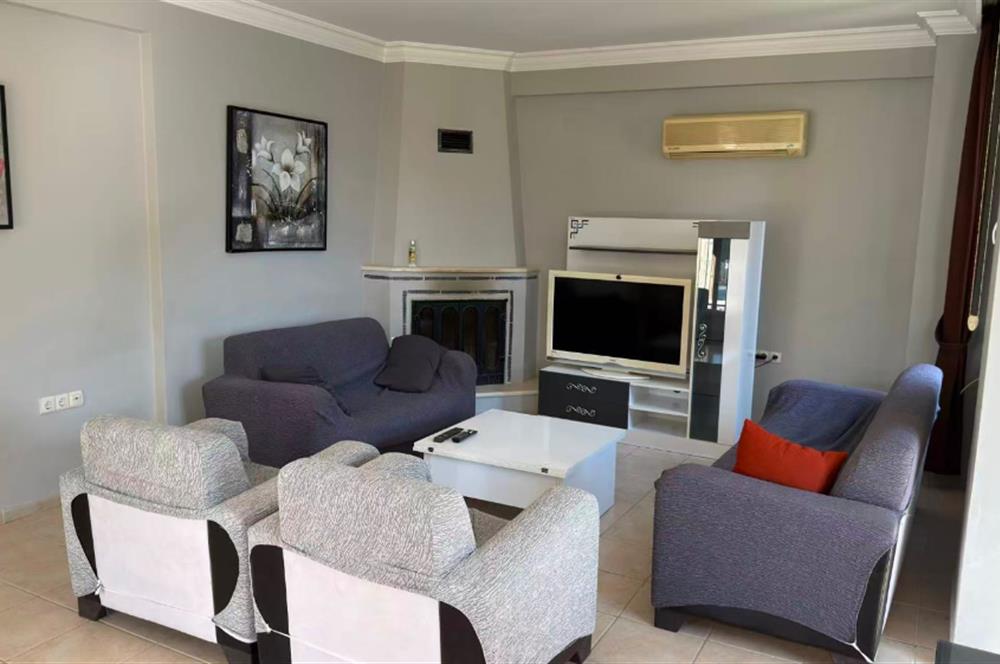 Kuşadası Samos Villalarında Özel Havuzlu,Geniş Bahçeli 4+1 Villa