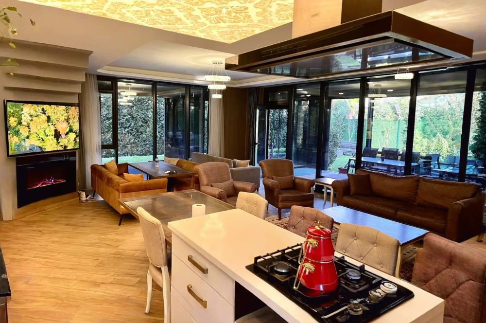 Kırkpınar Merkeze yazın site içi müstakil havzlu Villa