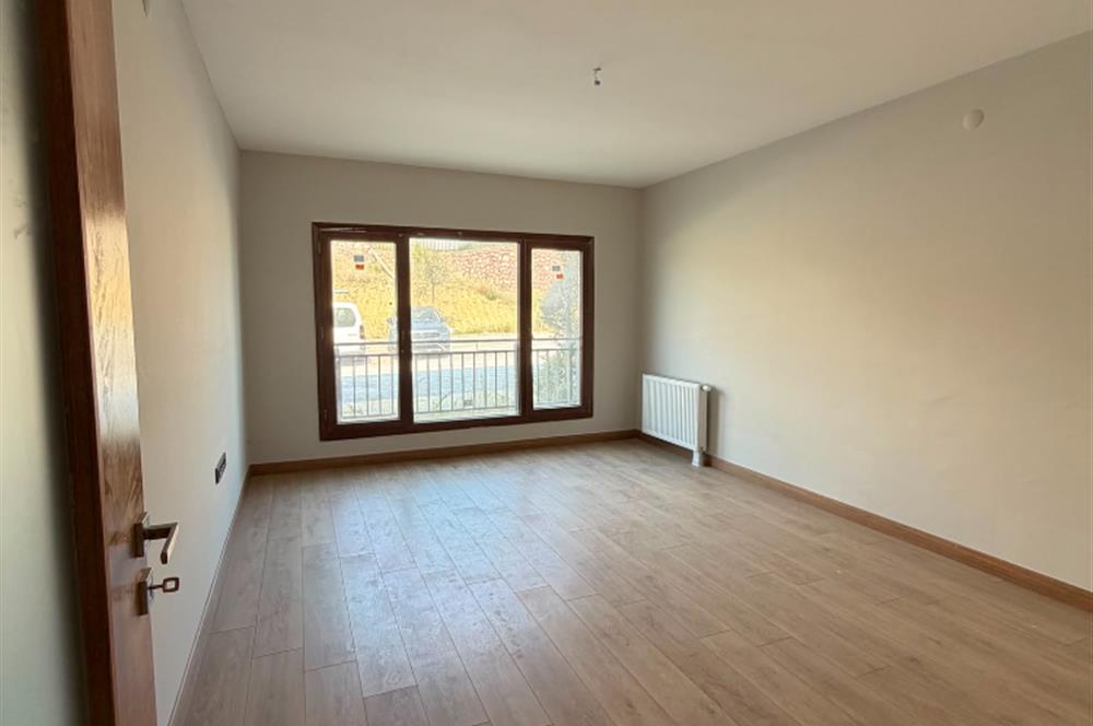 İZMİT SEPETÇİ TOKİ GK-13 BLOKTA GİRİŞ KAT KİRALIK 2+1 DAİRE