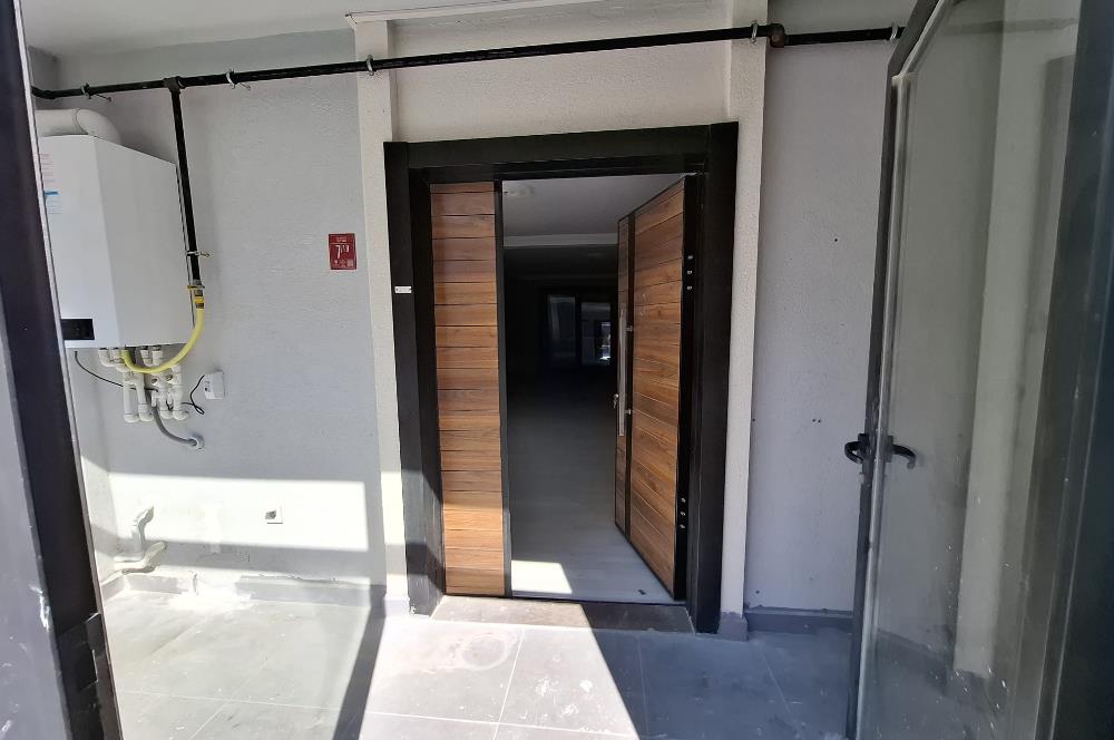 C21 BAL'DAN YENİ MAHALLE'DE 5+2 KİRALIK VİLLA