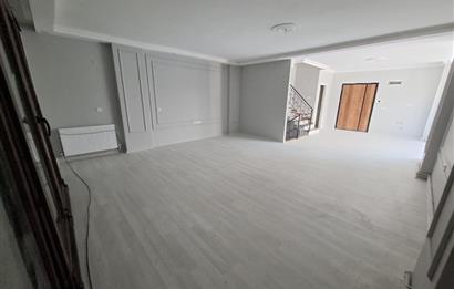 C21 BAL'DAN YENİ MAHALLE'DE 5+2 KİRALIK VİLLA