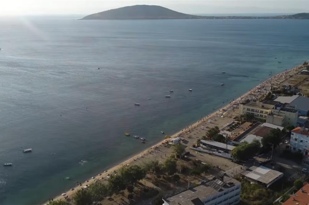 AVŞA MERKEZDE İSKELEYE ÇOK YAKIN DENİZ MANZARALI 670 m² HİSSE