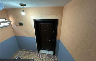 Bornova Yeşilova Mh.de Merkezi Konumda 3+1 Satılık Daire