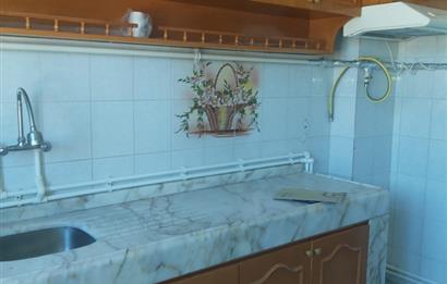 Çamlıca Tepesi Manzaralı 3 Balkonlu 3+1 Ara Kat Köşe Daire