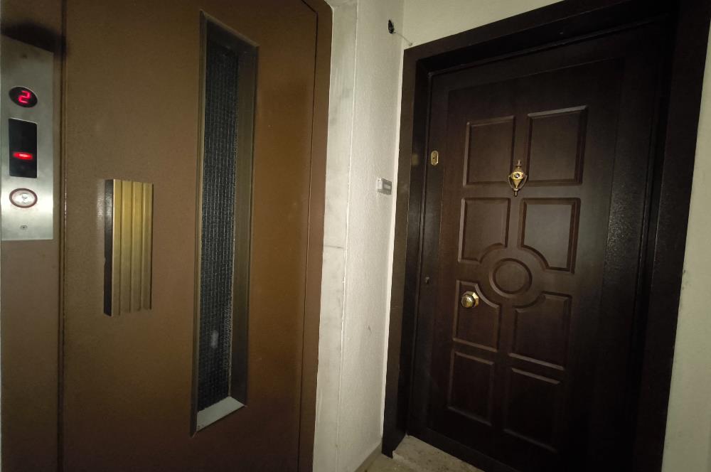 Bağlarbaşında kiralık ofis katı