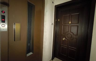 Bağlarbaşında kiralık ofis katı