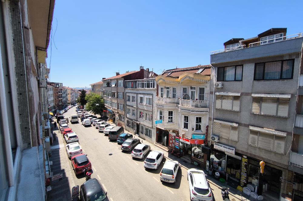 Bağlarbaşında kiralık ofis katı