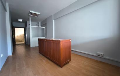 Bağlarbaşında kiralık ofis katı