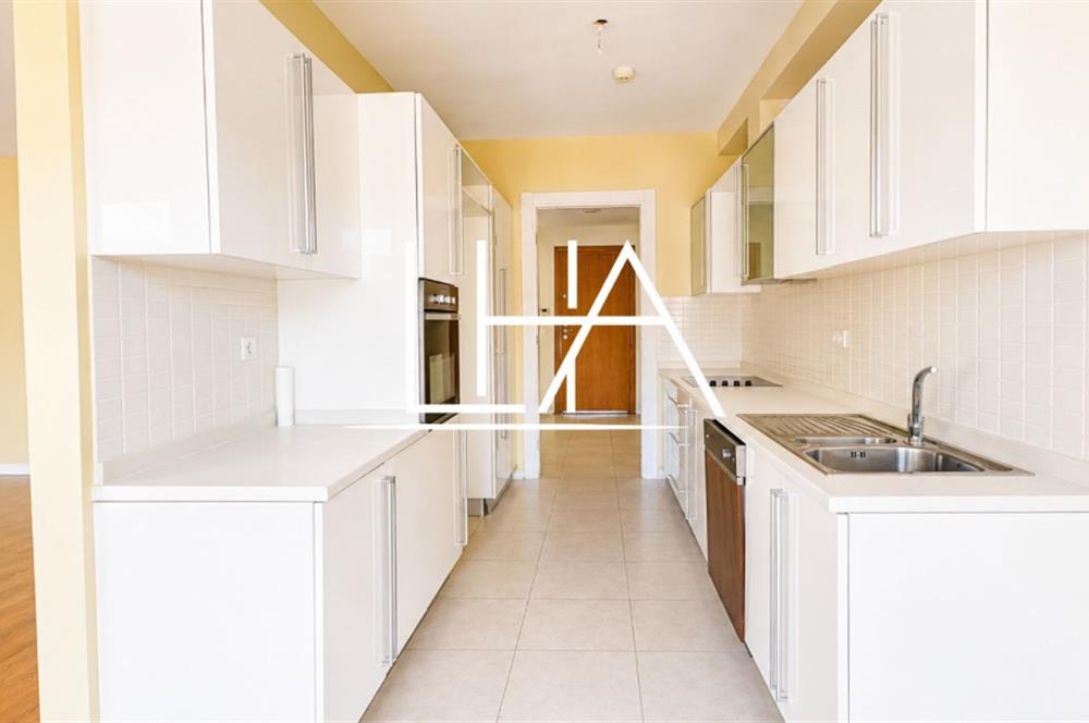 CENTURY 21'DEN GÖKMAHAL SİTESİ'NDE ÇOK GENİŞ ÇATI DUBLEKSİ DAİRE