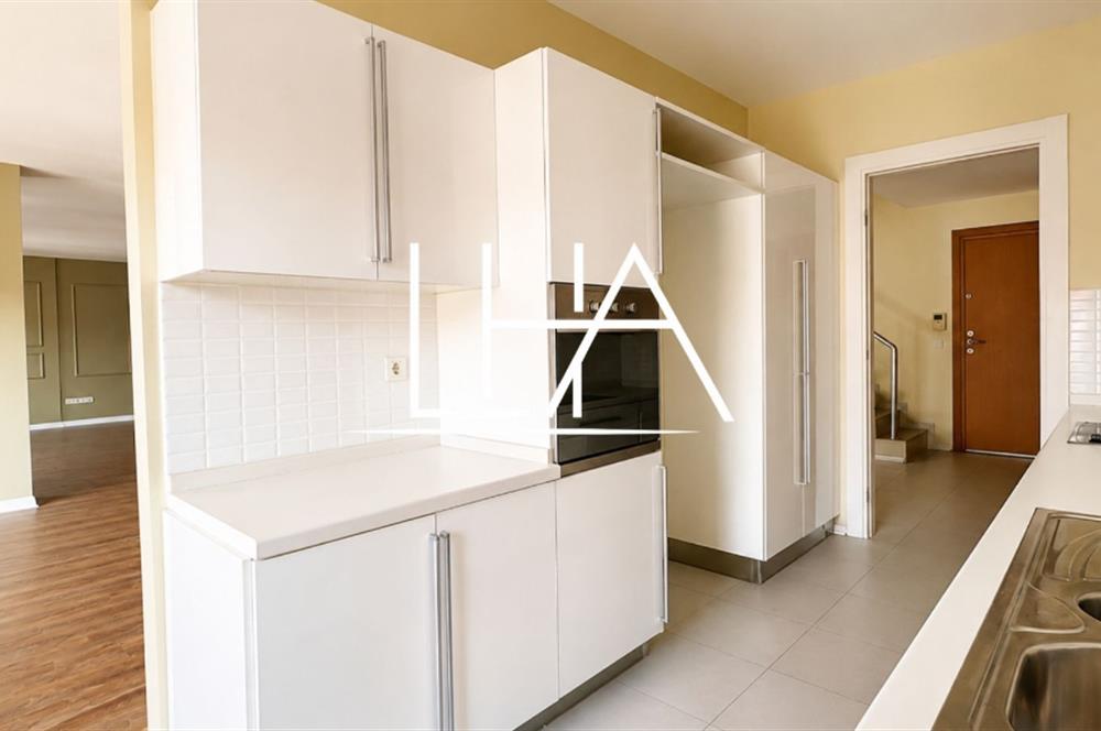 CENTURY 21'DEN GÖKMAHAL SİTESİ'NDE ÇOK GENİŞ ÇATI DUBLEKSİ DAİRE