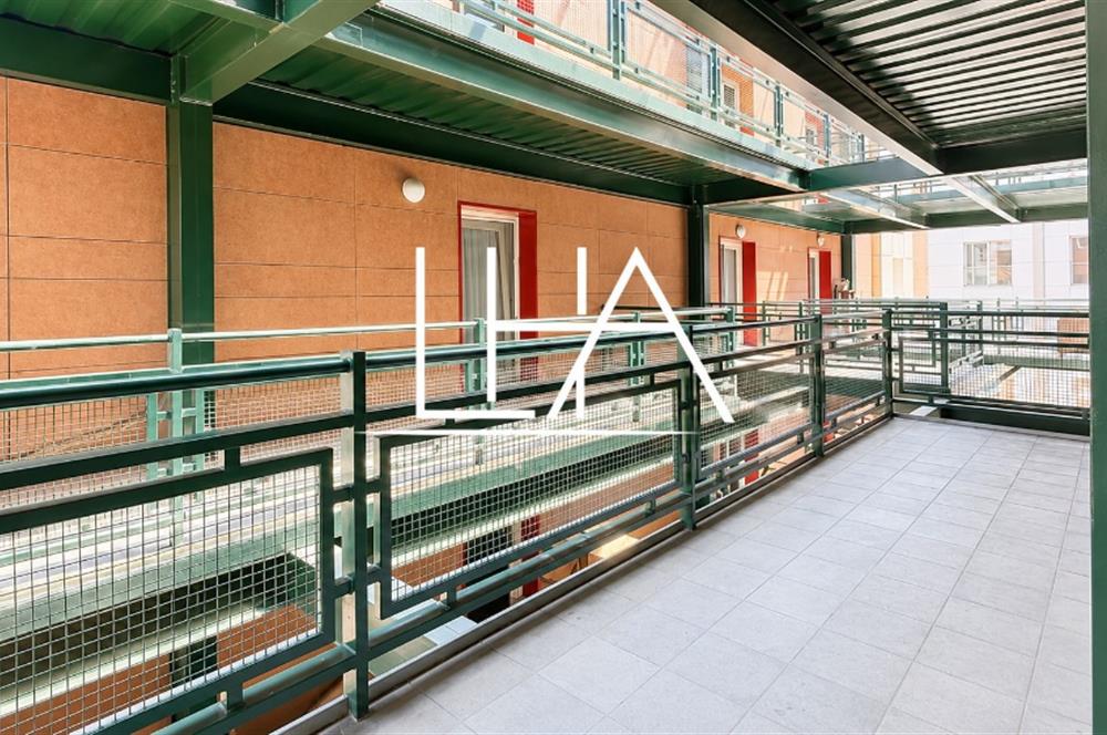 C21'DEN GÖKMAHAL SİTESİ'NDE ÇOK GENİŞ ARA KAT KİRALIK DAİRE