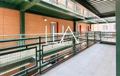 C21'DEN GÖKMAHAL SİTESİ'NDE ÇOK GENİŞ ARA KAT KİRALIK DAİRE
