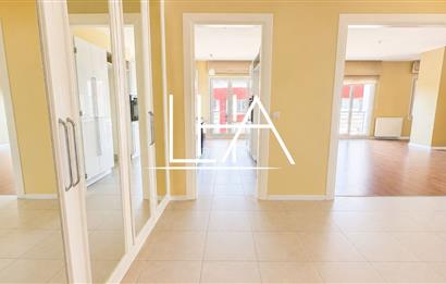 CENTURY 21'DEN GÖKMAHAL SİTESİ'NDE ÇOK GENİŞ ÇATI DUBLEKSİ DAİRE