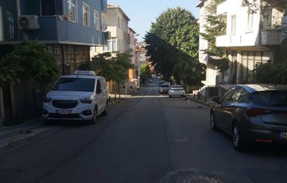 Çamlıca Tepesi Manzaralı 3 Balkonlu 3+1 Ara Kat Köşe Daire