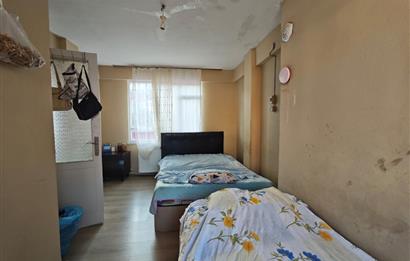 DİNKÇİLER MAHALLESİNDE   SATILIK  2+1  ÇATI KATI DAİRE CENTURY 21 BAL'DAN  
