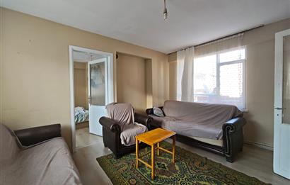 DİNKÇİLER MAHALLESİNDE   SATILIK  2+1  ÇATI KATI DAİRE CENTURY 21 BAL'DAN  