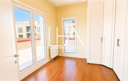 CENTURY 21'DEN GÖKMAHAL SİTESİ'NDE ÇOK GENİŞ ÇATI DUBLEKSİ DAİRE
