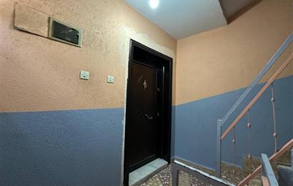 Bornova Yeşilova Mh.de Merkezi Konumda 3+1 Satılık Daire