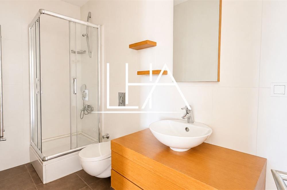CENTURY 21'DEN GÖKMAHAL SİTESİ'NDE ÇOK GENİŞ ÇATI DUBLEKSİ DAİRE