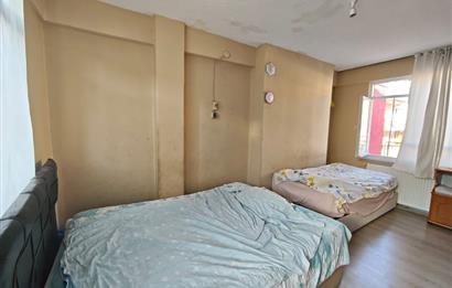 DİNKÇİLER MAHALLESİNDE   SATILIK  2+1  ÇATI KATI DAİRE CENTURY 21 BAL'DAN  