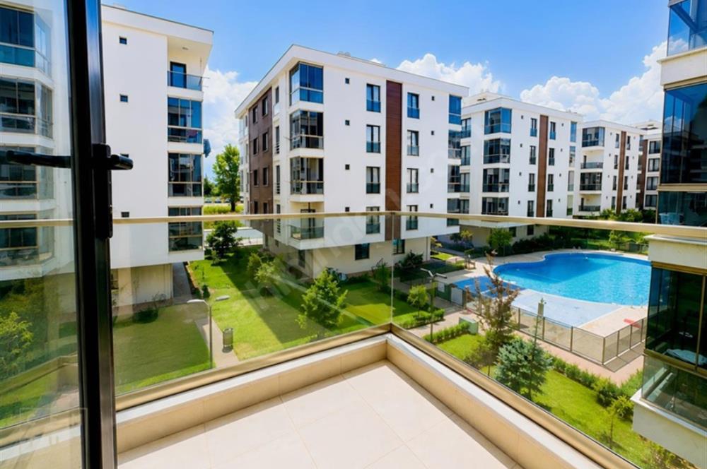 Cumhuriyet Mahallesi'nde kiralık full eşyalı daire