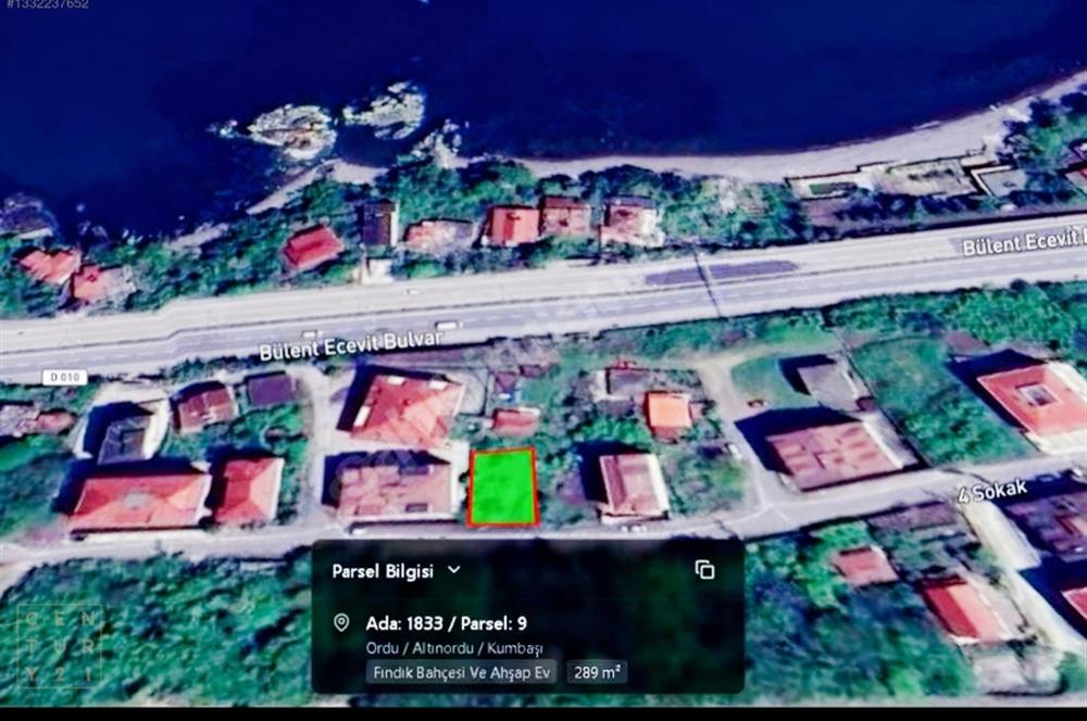 Kumbaşında deniz manzaralı satılık arsa 290 metrekare