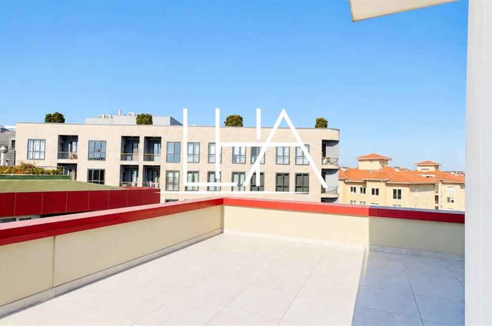 CENTURY 21'DEN GÖKMAHAL SİTESİ'NDE ÇOK GENİŞ ÇATI DUBLEKSİ DAİRE