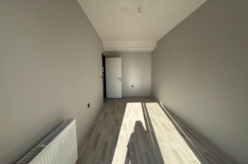 Menemen Asarlık Uluağaç Evlerinde Geniş Balkonlu 3+1 Sıfır Daire