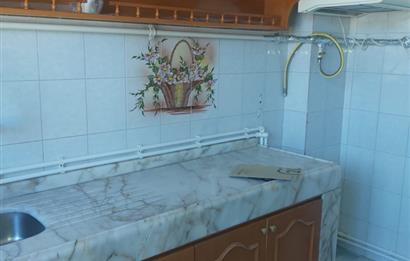 Çamlıca Tepesi Manzaralı 3 Balkonlu 3+1 Ara Kat Köşe Daire
