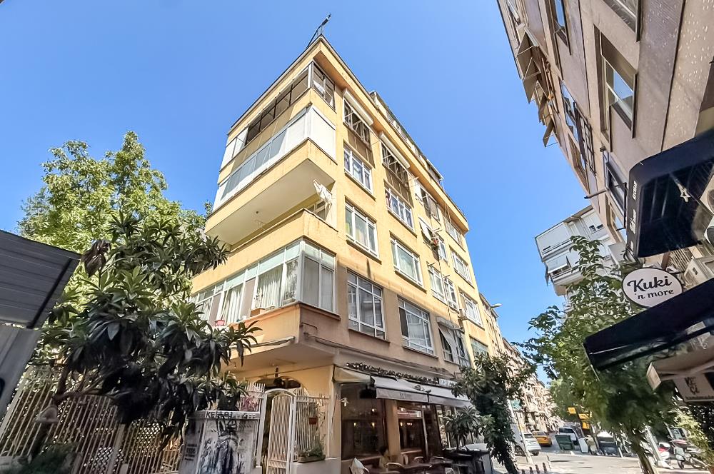 MODA RUŞENAĞA SOKAK'TA | 90 M² NET | KÖŞE DAİRE | 2 BALKON