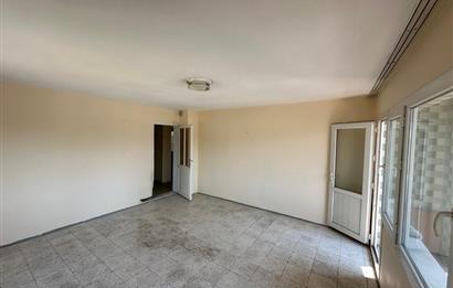 Bornova Yeşilova Mh.de Merkezi Konumda 3+1 Satılık Daire