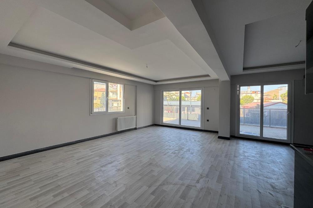 Menemen Asarlık Uluağaç Evlerinde Geniş Balkonlu 3+1 Sıfır Daire