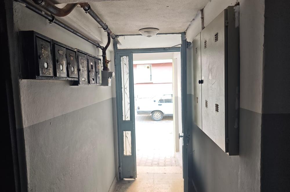 DİNKÇİLER MAHALLESİNDE   SATILIK  2+1  ÇATI KATI DAİRE CENTURY 21 BAL'DAN  
