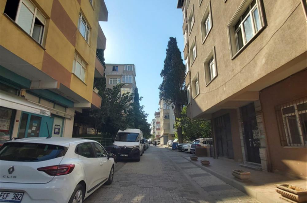 Çamlıca Tepesi Manzaralı 3 Balkonlu 3+1 Ara Kat Köşe Daire