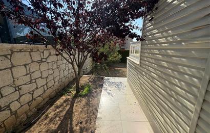 Çeşme Deniz Obası Sitesi'nde Satılık 2+1 Bahçeli Dubleks Villa