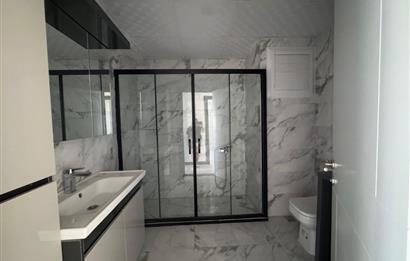 Menemen Asarlık Uluağaç Evlerinde Geniş Balkonlu 3+1 Sıfır Daire