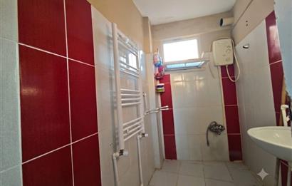 DİNKÇİLER MAHALLESİNDE   SATILIK  2+1  ÇATI KATI DAİRE CENTURY 21 BAL'DAN  