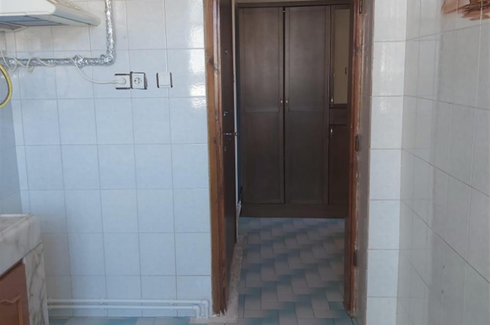 Çamlıca Tepesi Manzaralı 3 Balkonlu 3+1 Ara Kat Köşe Daire
