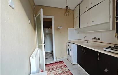 DİNKÇİLER MAHALLESİNDE   SATILIK  2+1  ÇATI KATI DAİRE CENTURY 21 BAL'DAN  