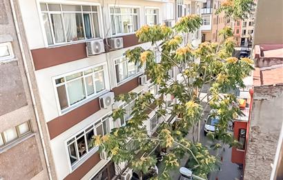 MODA RUŞENAĞA SOKAK'TA | 90 M² NET | KÖŞE DAİRE | 2 BALKON