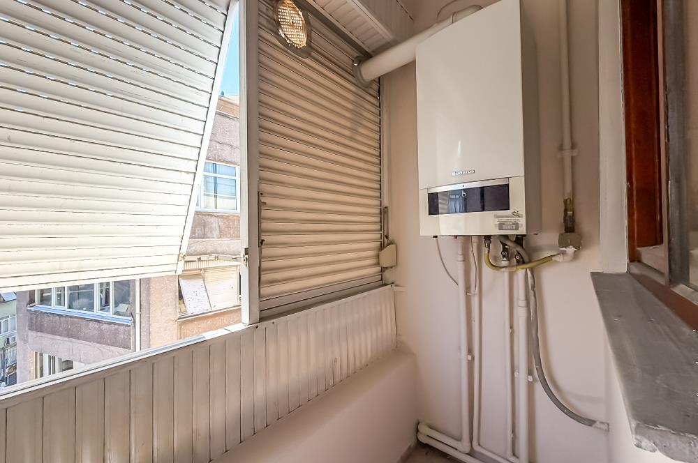 MODA RUŞENAĞA SOKAK'TA | 90 M² NET | KÖŞE DAİRE | 2 BALKON