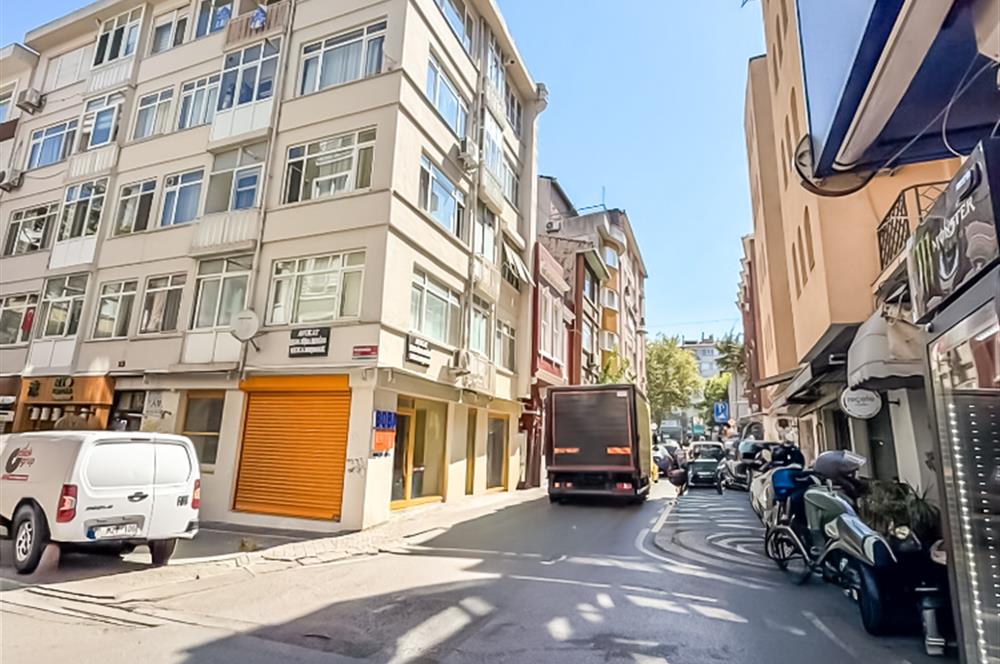 MODA RUŞENAĞA SOKAK'TA | 90 M² NET | KÖŞE DAİRE | 2 BALKON