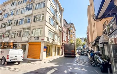 MODA RUŞENAĞA SOKAK'TA | 90 M² NET | KÖŞE DAİRE | 2 BALKON