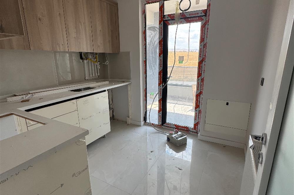 ÖĞRENCİK’TE SINAV KOLEJİ YANI SIFIR 2+1 KİRALIK DAİRE