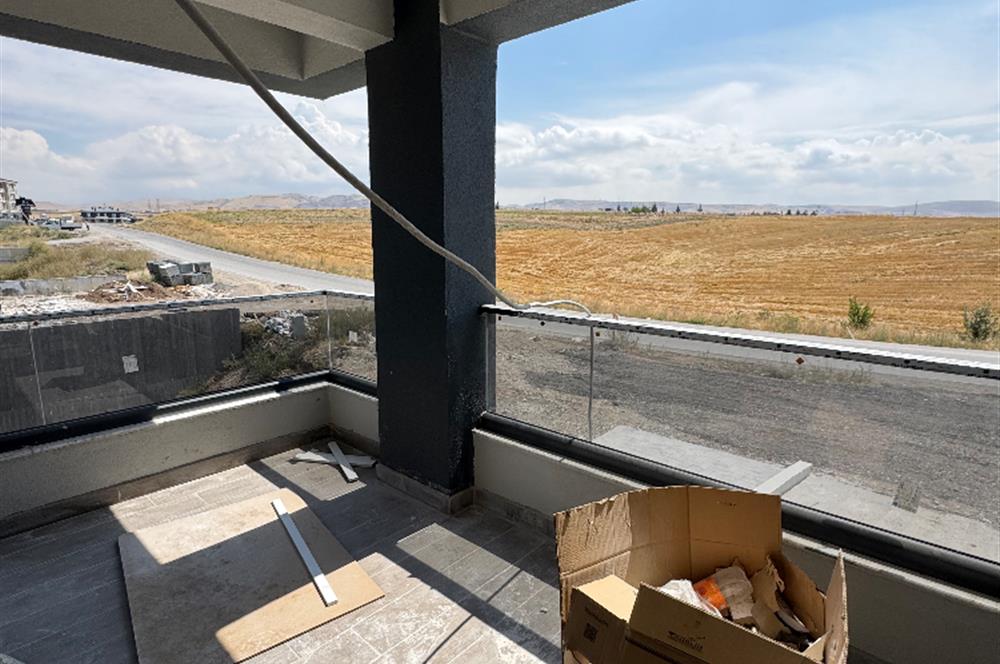 ÖĞRENCİK’TE SINAV KOLEJİ YANI SIFIR 2+1 KİRALIK DAİRE