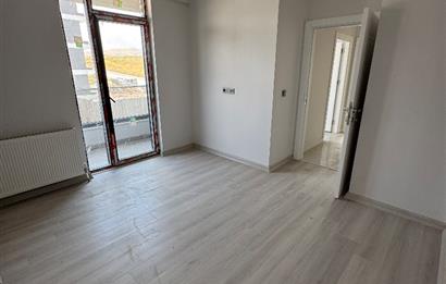 ÖĞRENCİK’TE SINAV KOLEJİ YANI SIFIR 2+1 KİRALIK DAİRE